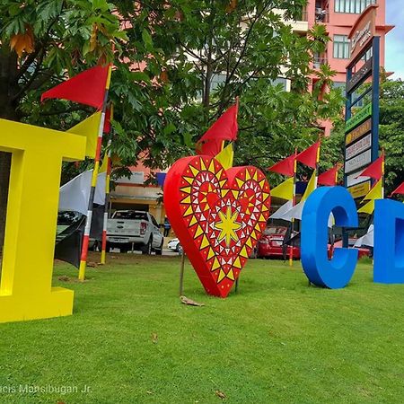 Hotel Juliana By Reddoorz Tuguegarao City Exterior photo