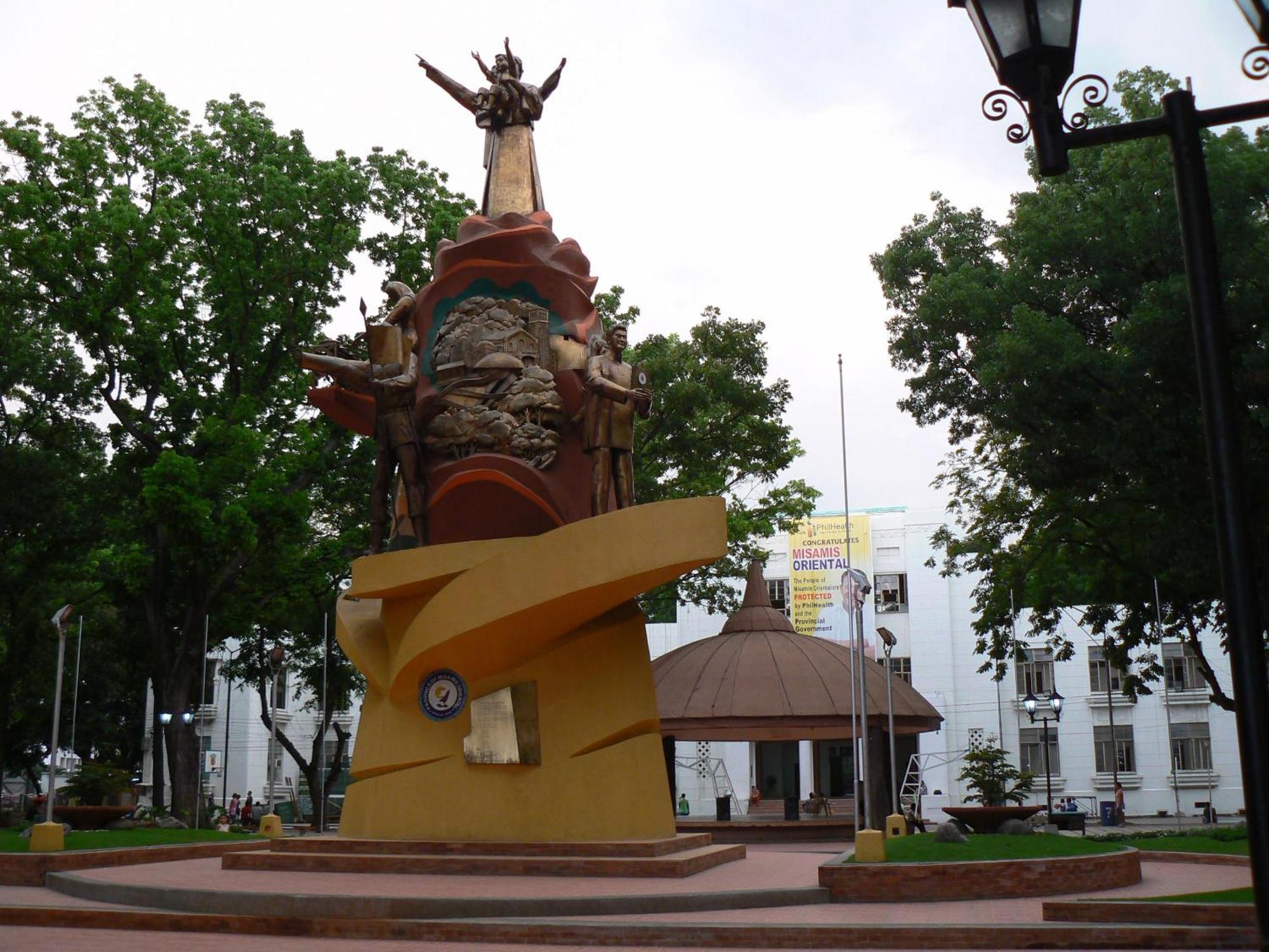 Hotel Juliana By Reddoorz Tuguegarao City Exterior photo
